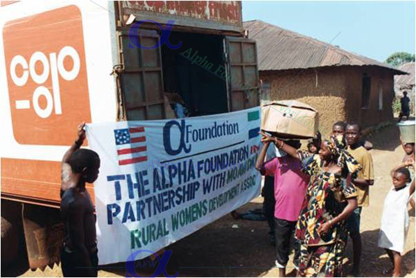 Relief shipment distribution pictures